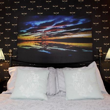 Bed and Breakfast The Dragonfly Stornoway  Esterno foto
